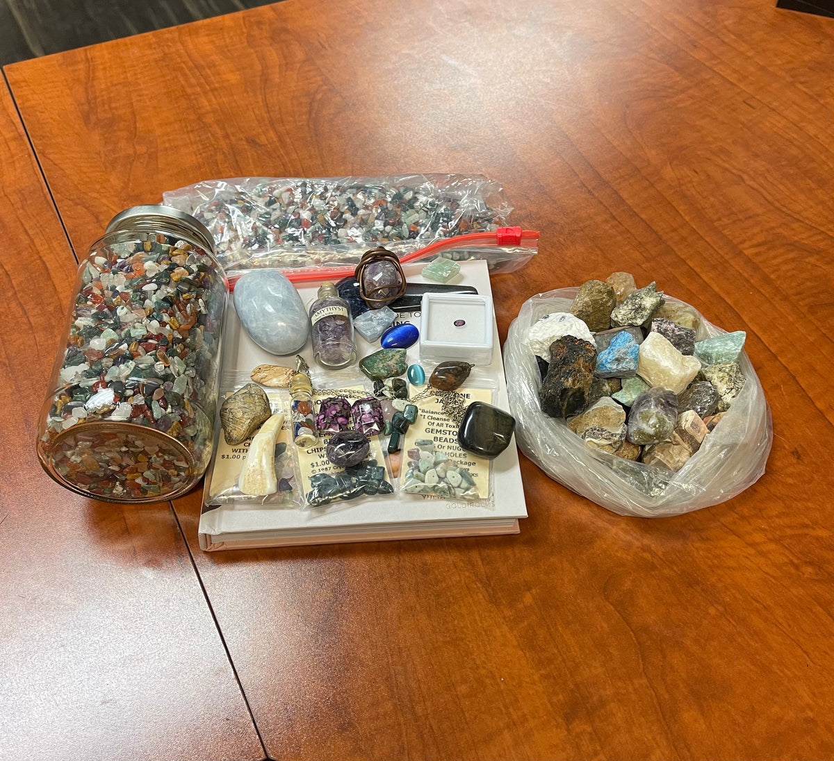 Lot #32 Lot Of Assorted Gemstones, Rocks And A Couple Fossils!