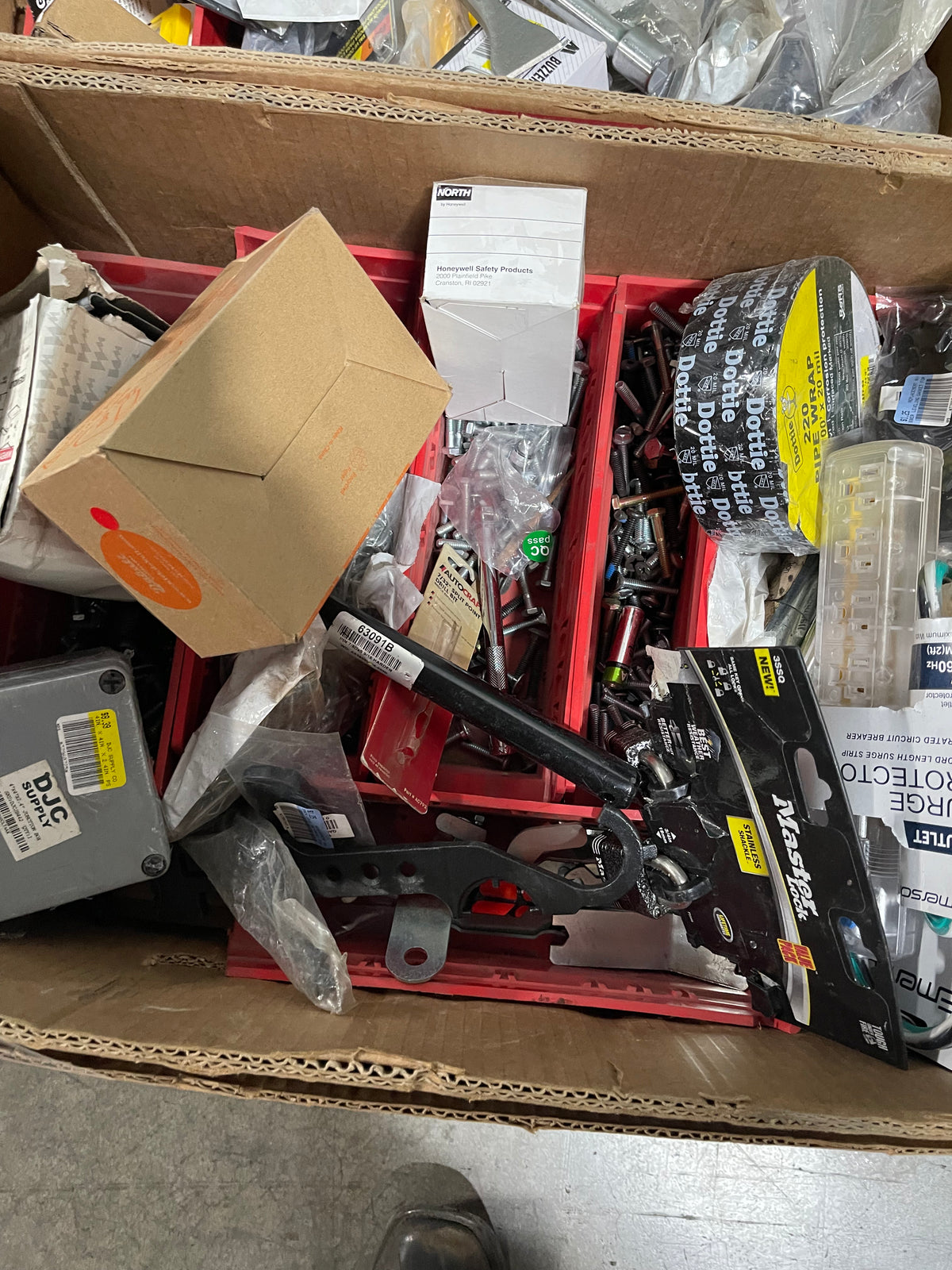 17d Lot #21 Pallet Of Assorted Tools Hardware And More!