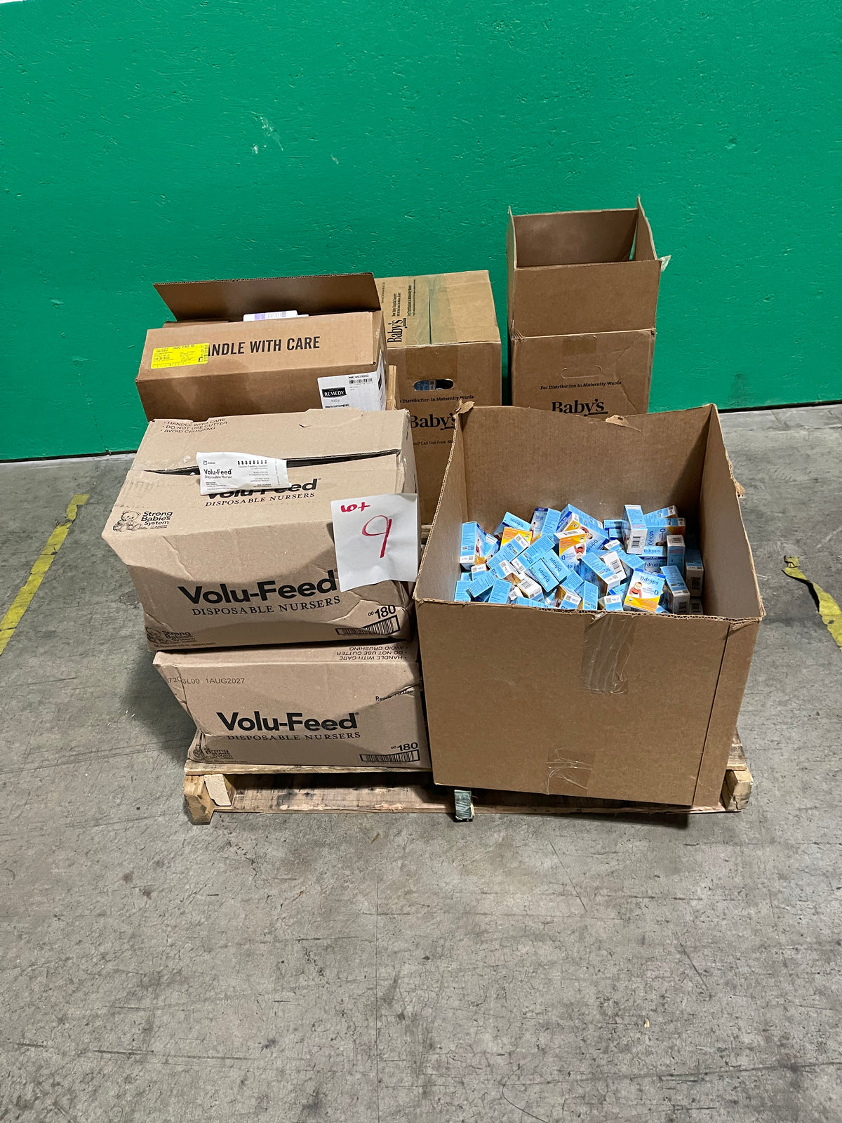 16c Lot #9 Pallet Of Baby Vitamin D Disposable Nursers And Some Moisturizer