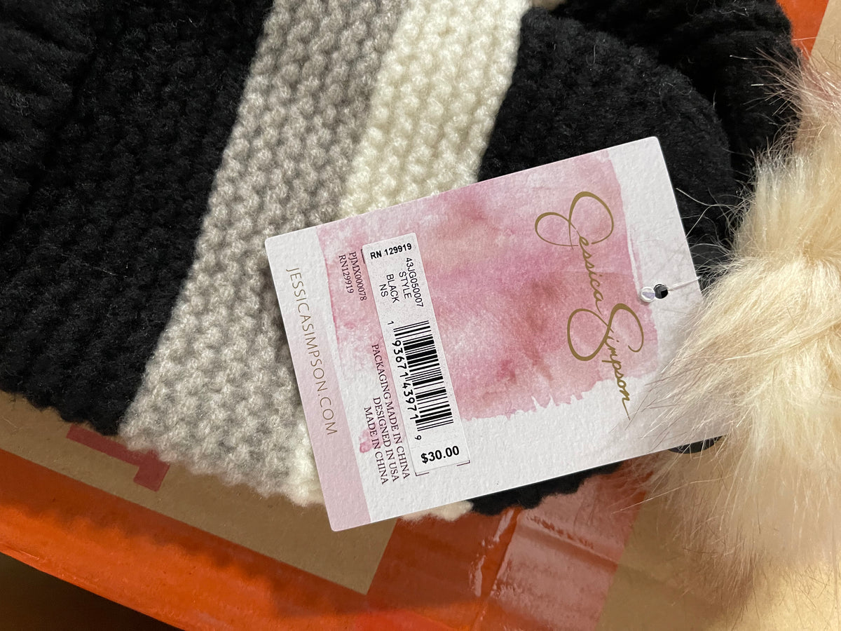 15a Lot #25 Pallet Of Jessica Simpson Women’s Striped Beanies With Fur Pom!