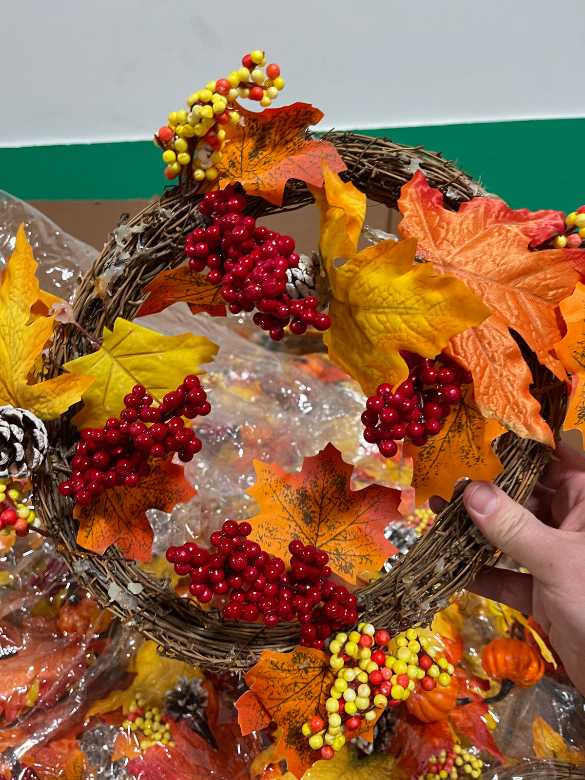 17a Lot #39 Gaylord Of Fall Themed Wreathes See Photos!