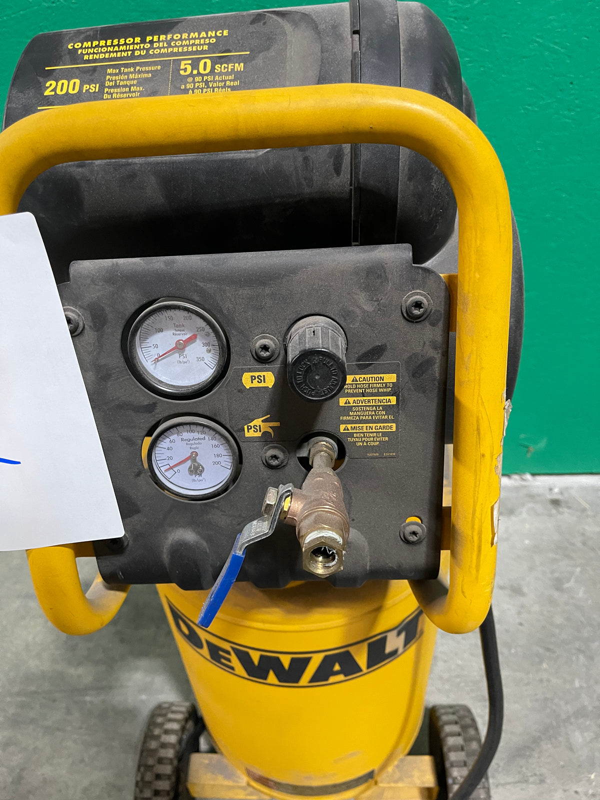 15a Lot #2 DeWalt D55168 Air Compressor *Used*