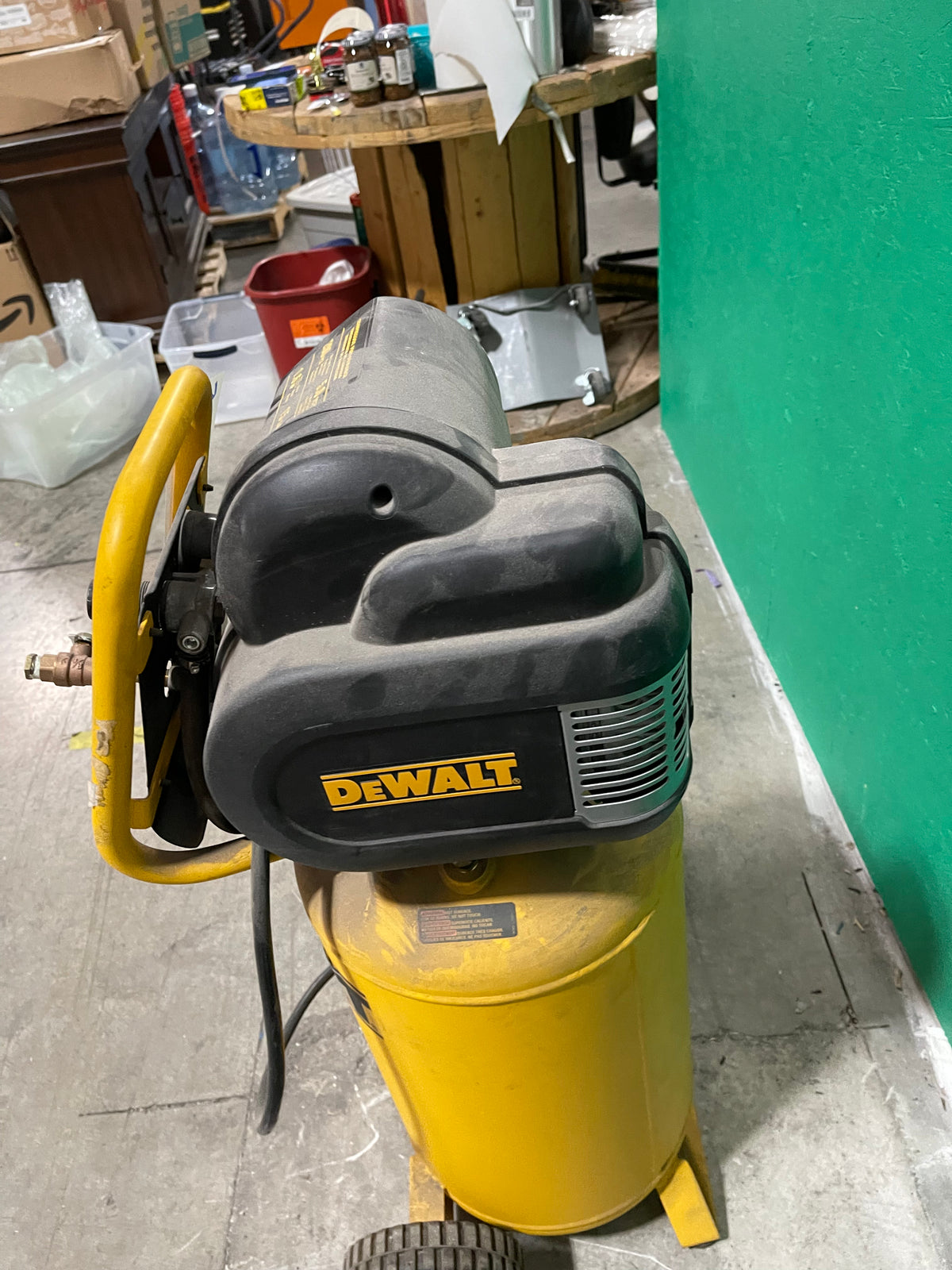 15a Lot #2 DeWalt D55168 Air Compressor *Used*