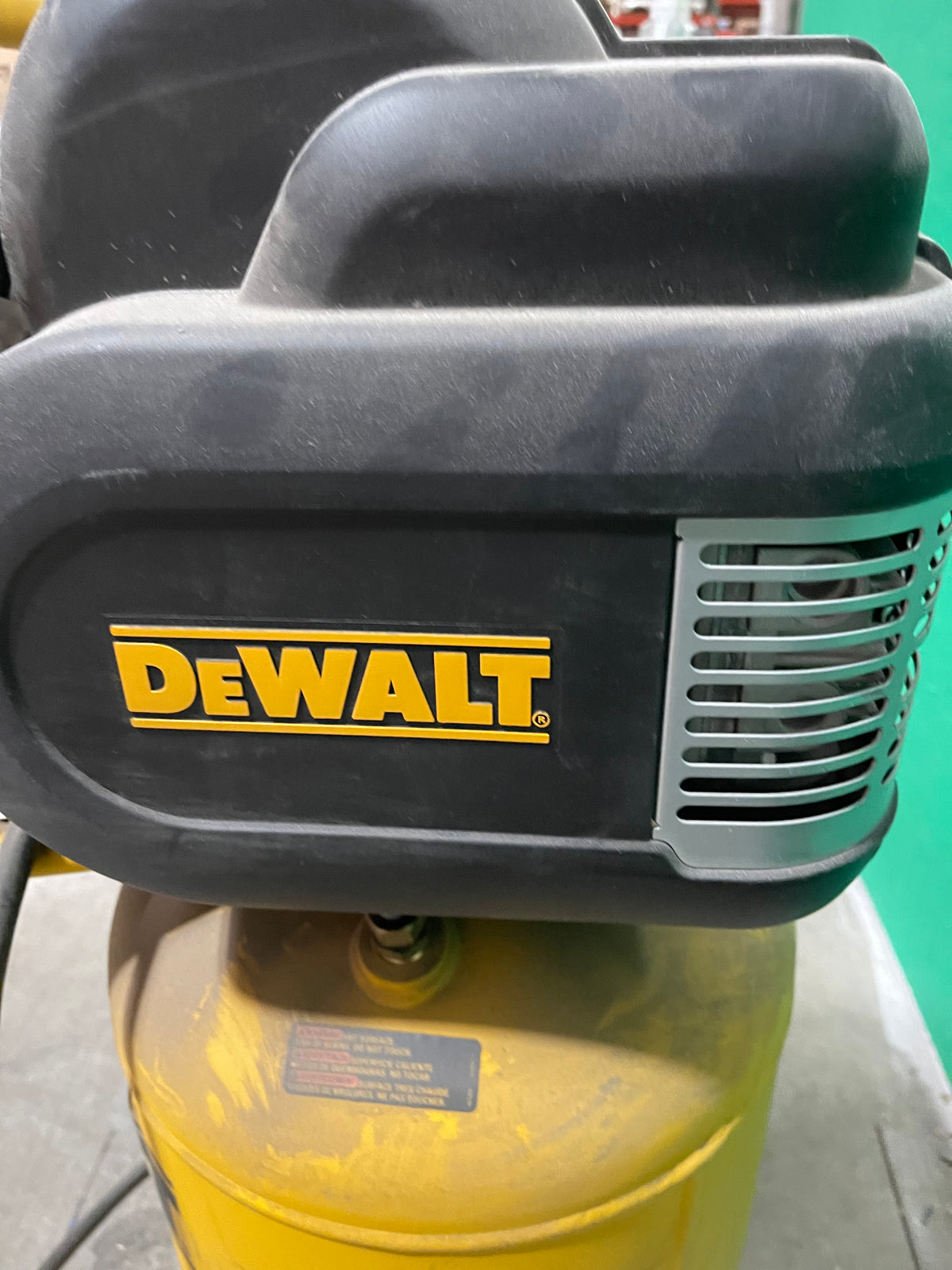 15a Lot #2 DeWalt D55168 Air Compressor *Used*