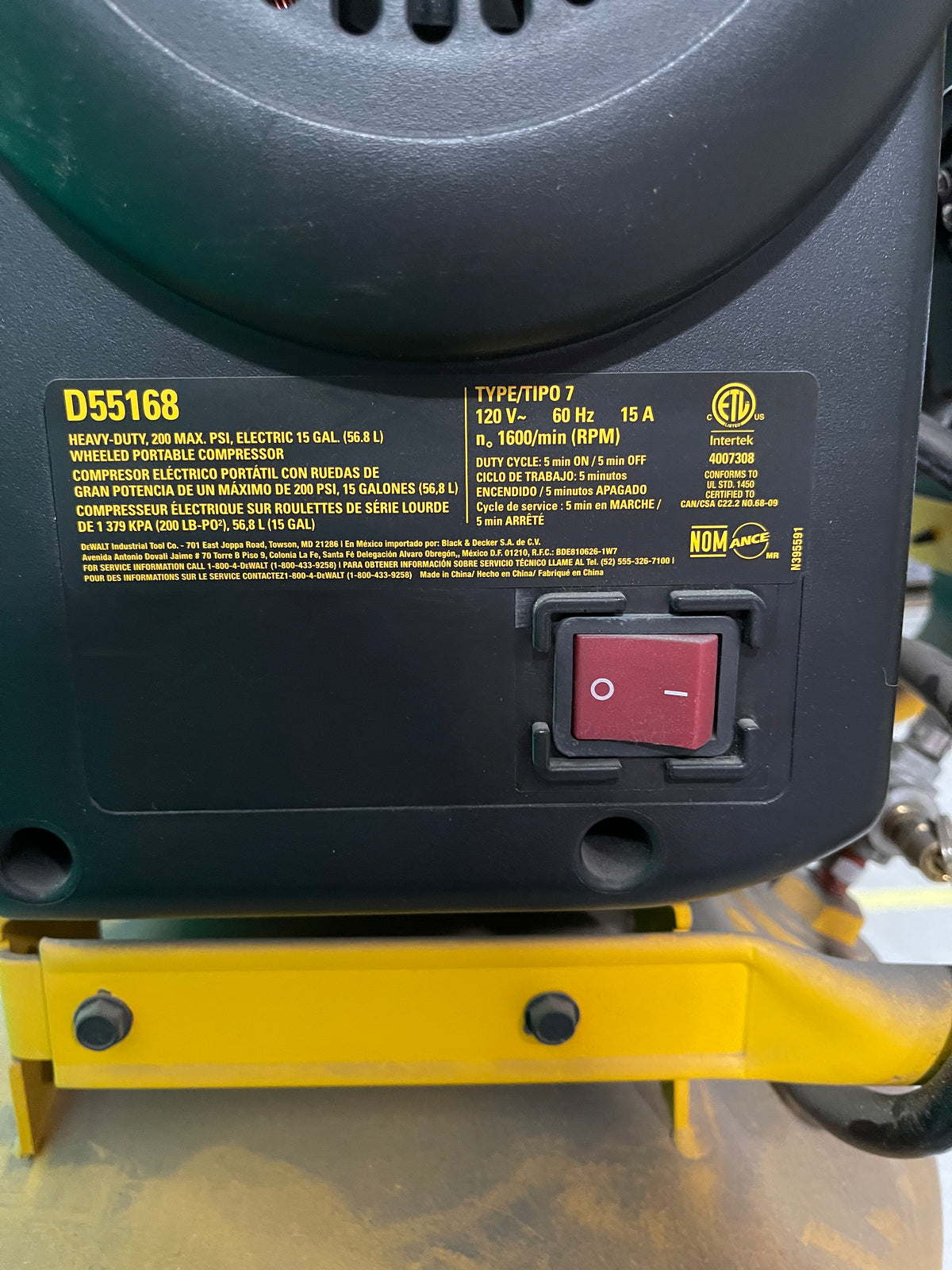 15a Lot #2 DeWalt D55168 Air Compressor *Used*