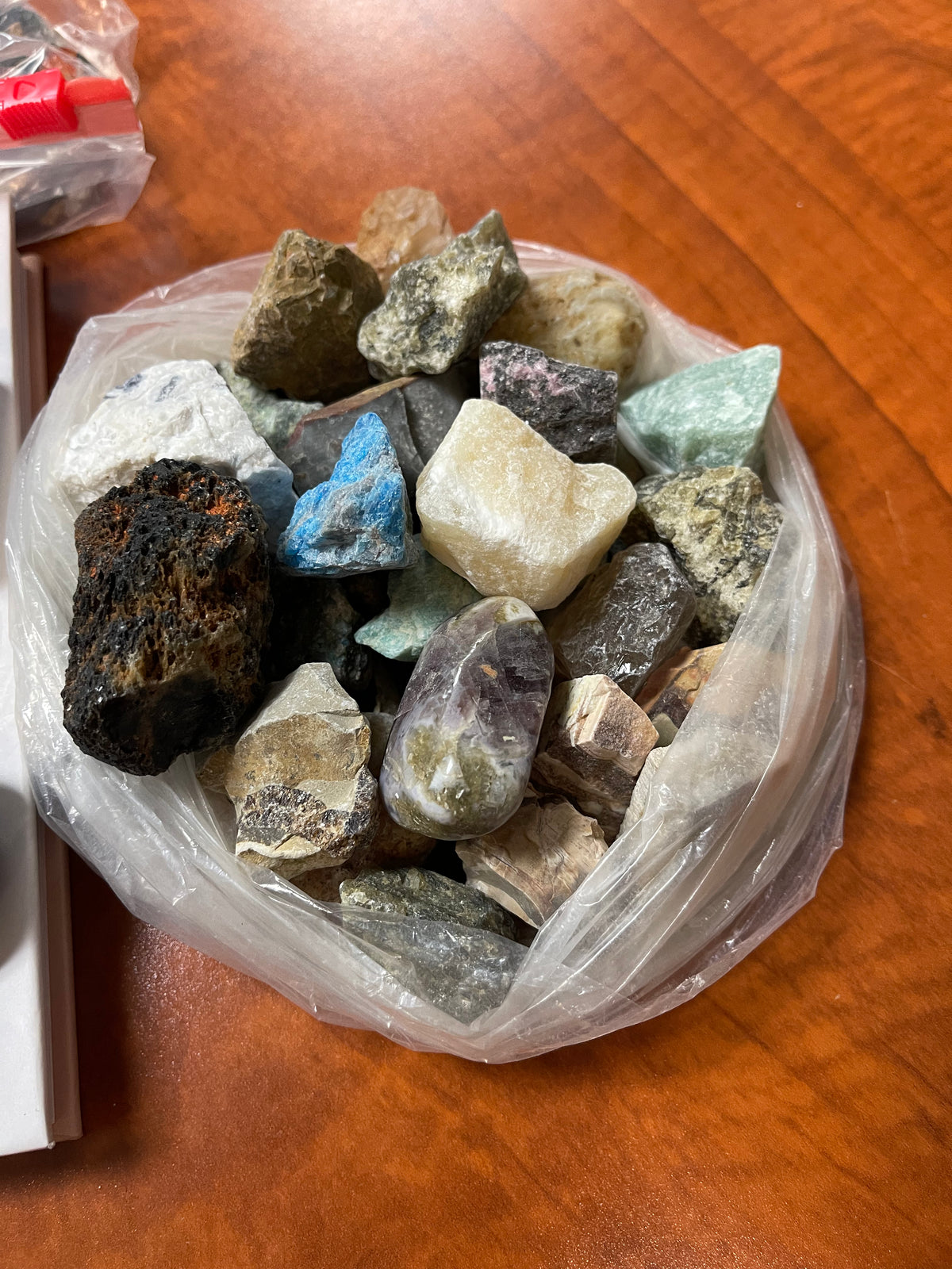 Lot #32 Lot Of Assorted Gemstones, Rocks And A Couple Fossils!