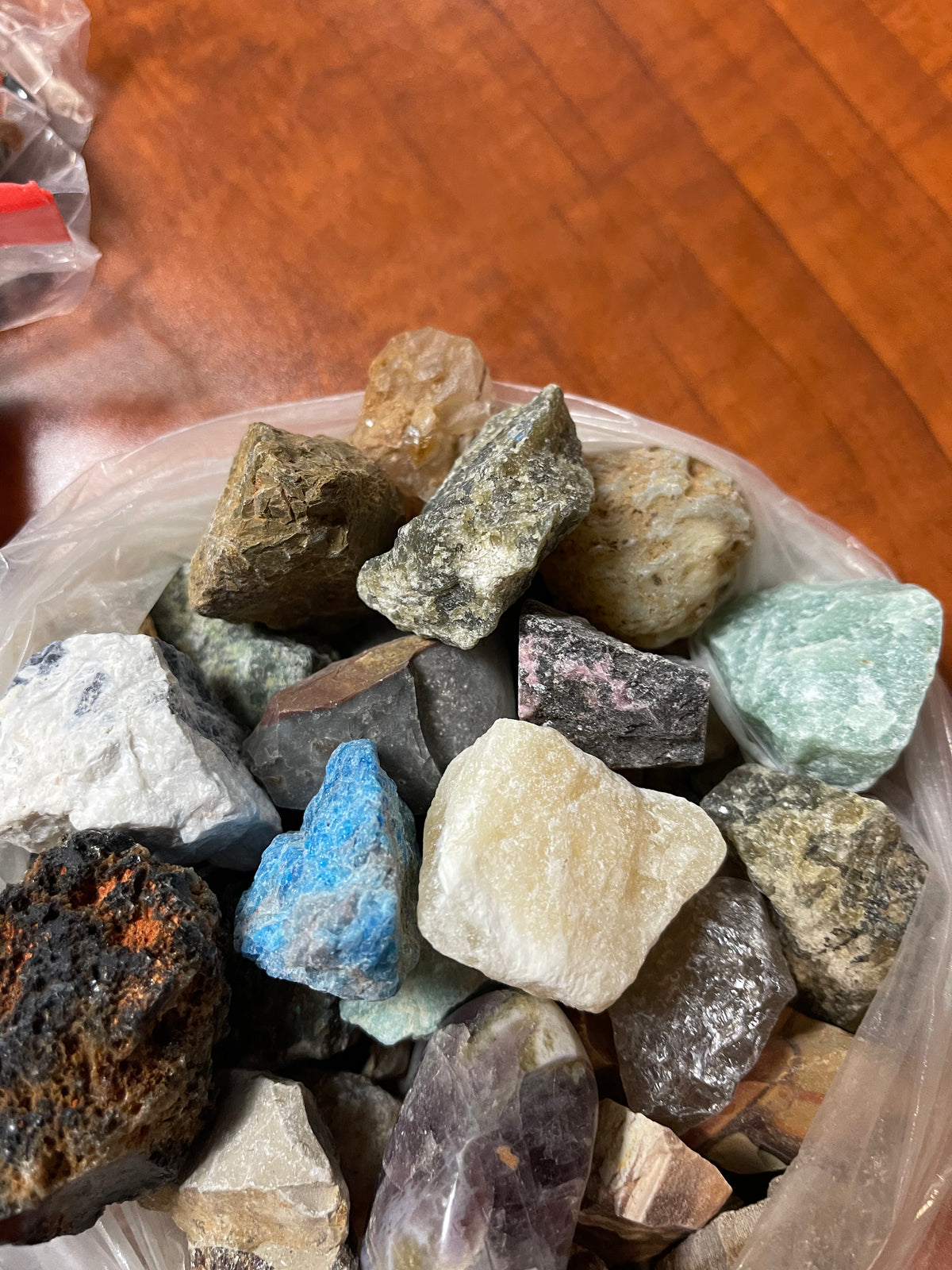 Lot #32 Lot Of Assorted Gemstones, Rocks And A Couple Fossils!