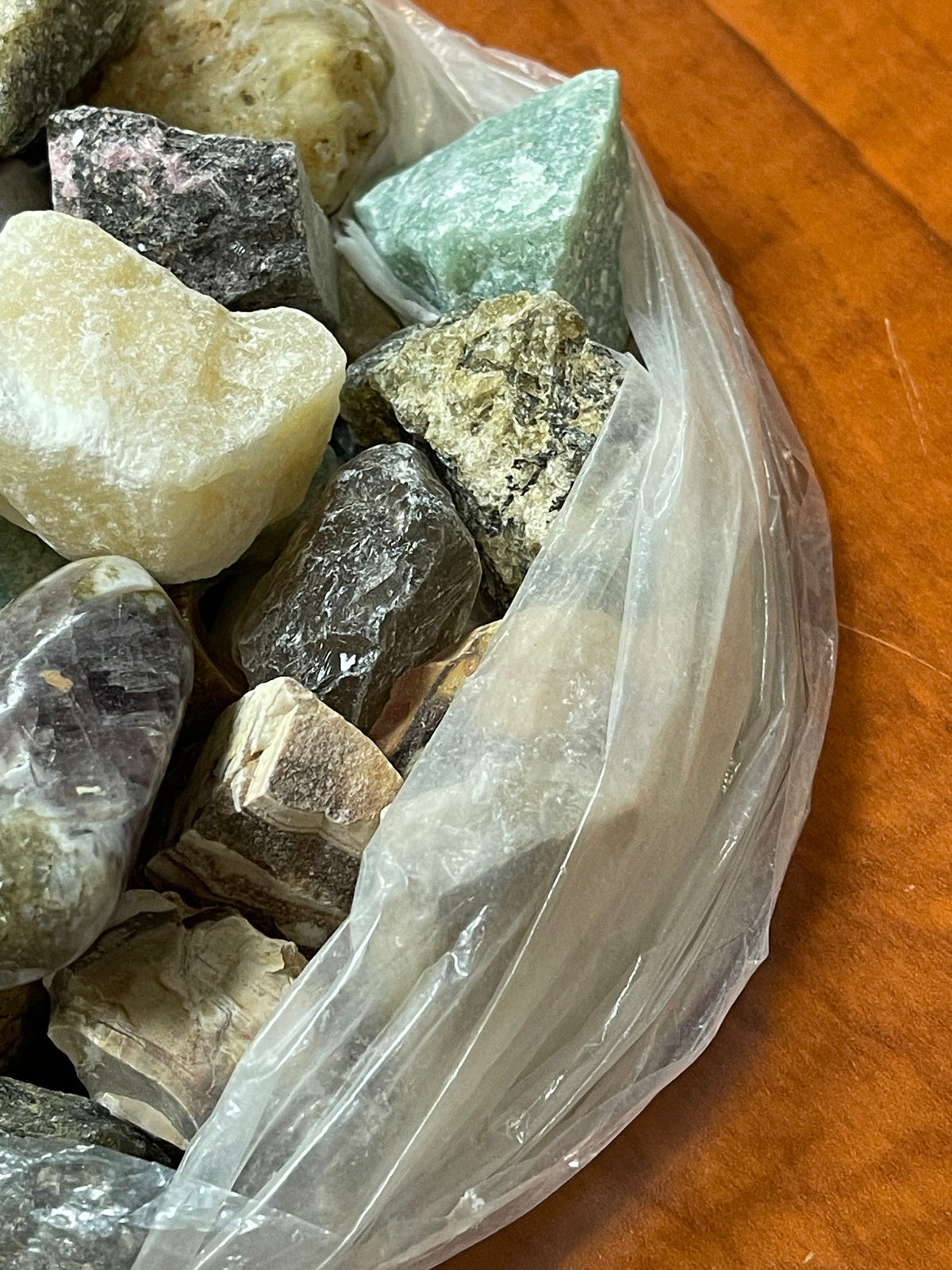 Lot #32 Lot Of Assorted Gemstones, Rocks And A Couple Fossils!