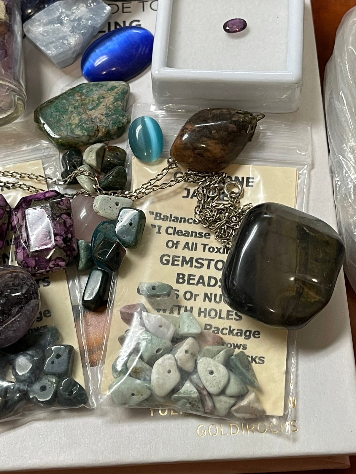 Lot #32 Lot Of Assorted Gemstones, Rocks And A Couple Fossils!