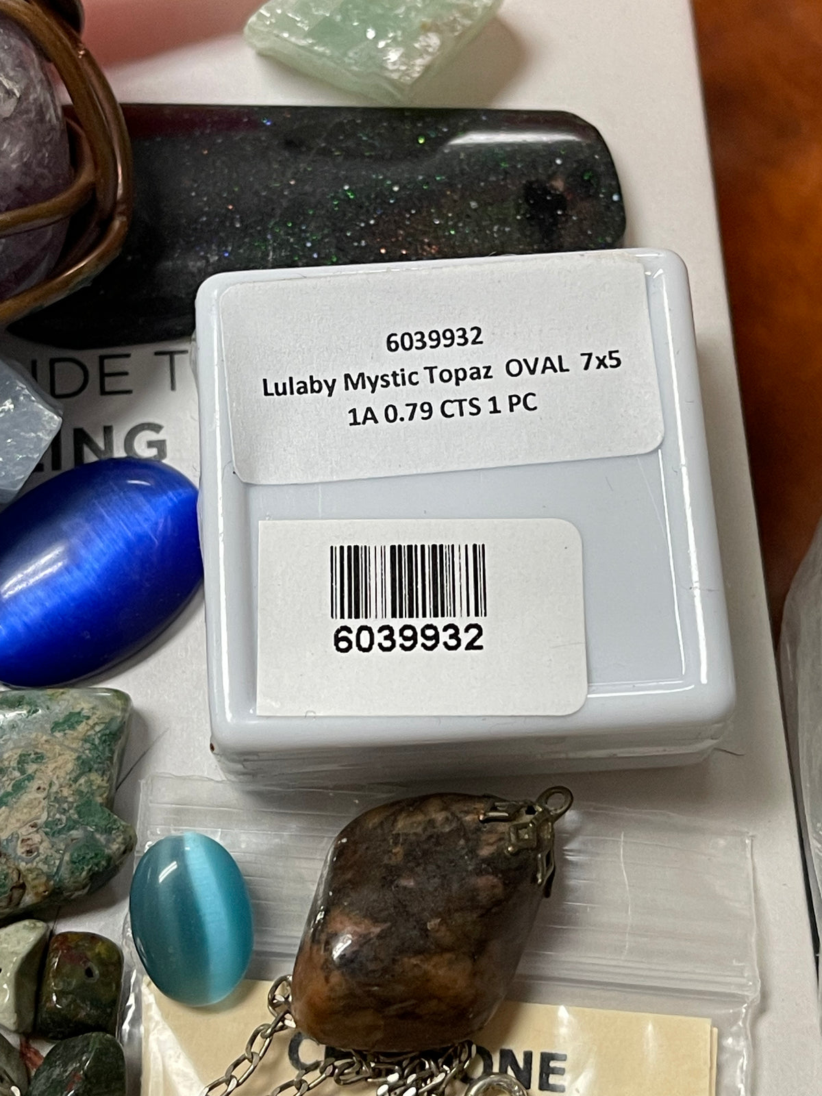 Lot #32 Lot Of Assorted Gemstones, Rocks And A Couple Fossils!