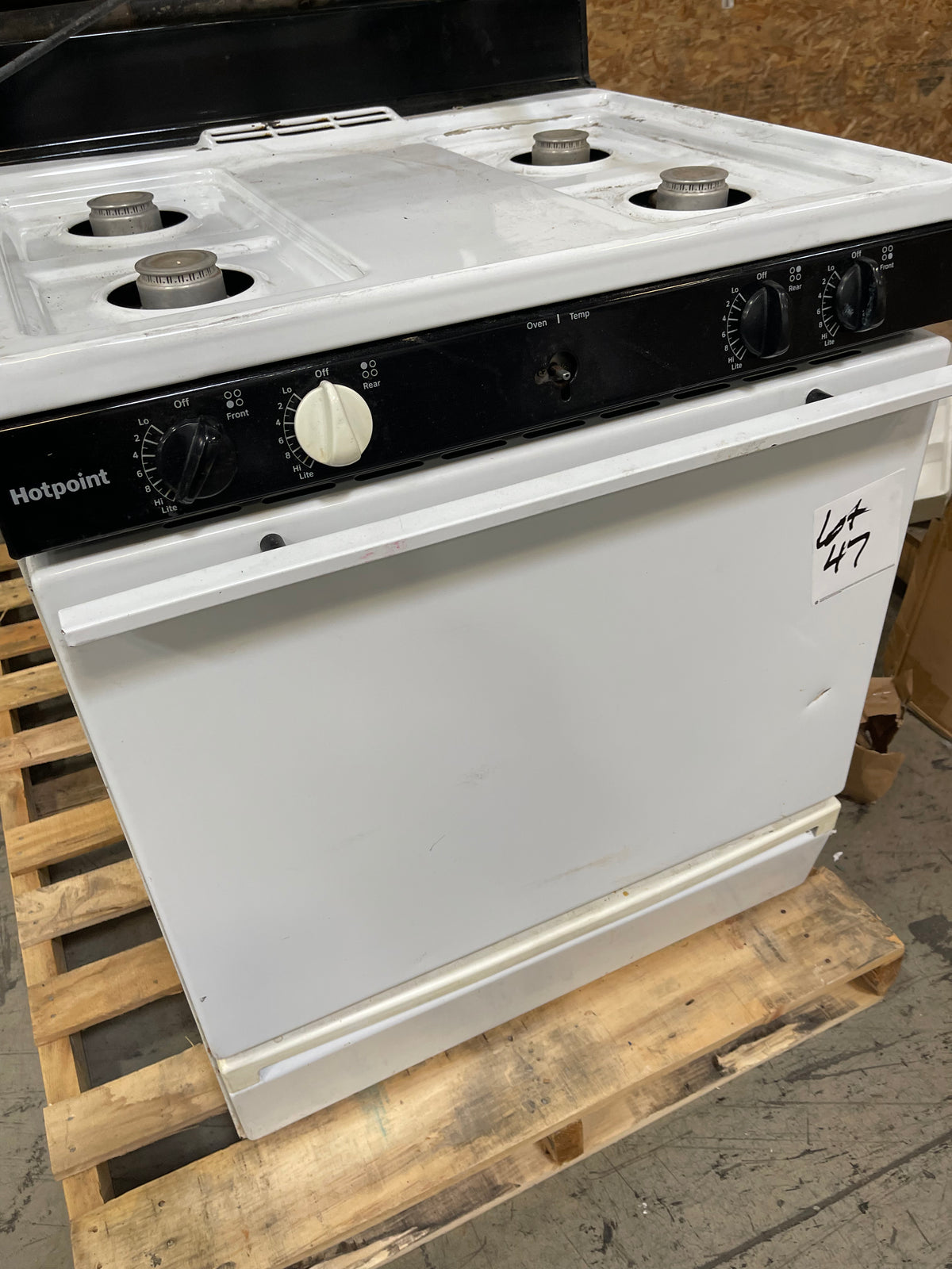 Lot #47 Used Items Oven, Washer and Grill