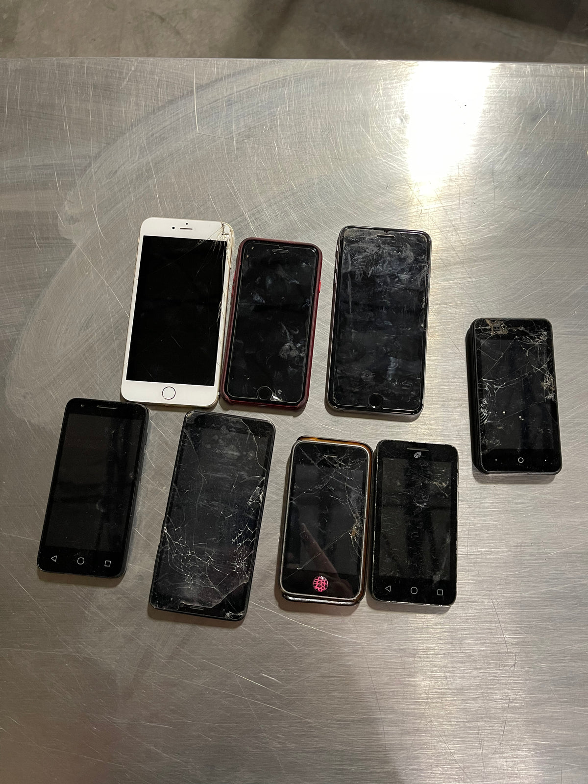 Lot #2 USED ITEMS Phones NOT TESTED