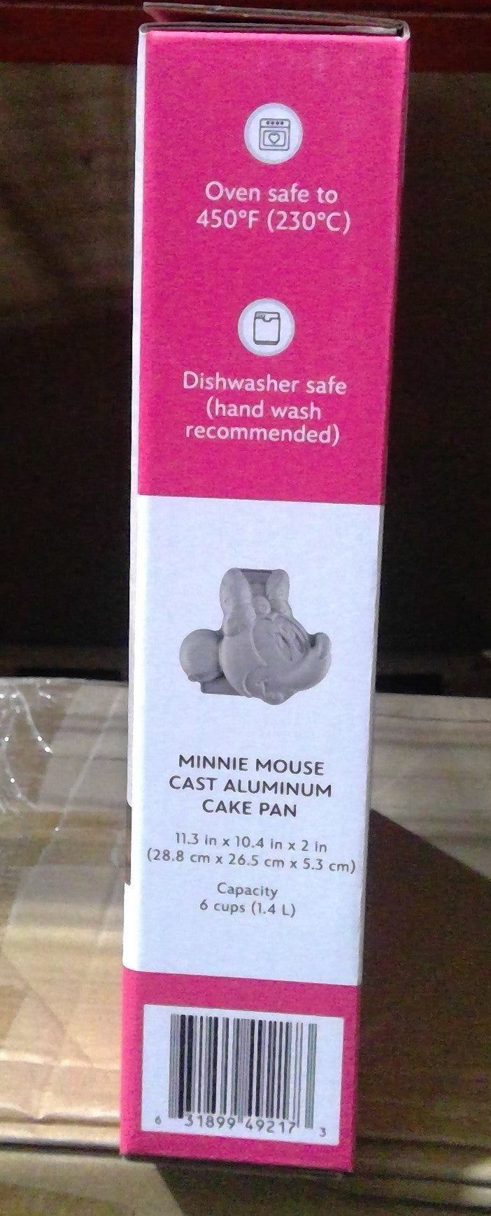 D-L39 FARBERWARE Minnie Mouse Cast Aluminum Cake Pan